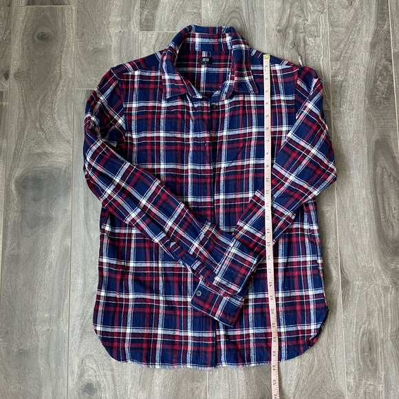 Women’s Uniqlo flannel - blue, red, white - Picture 8 of 10